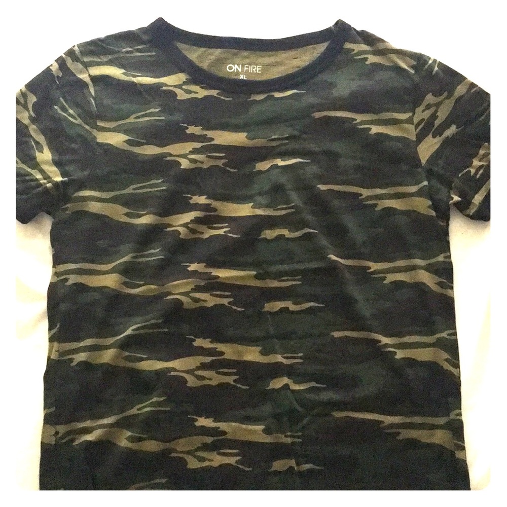 Camo t-shirt